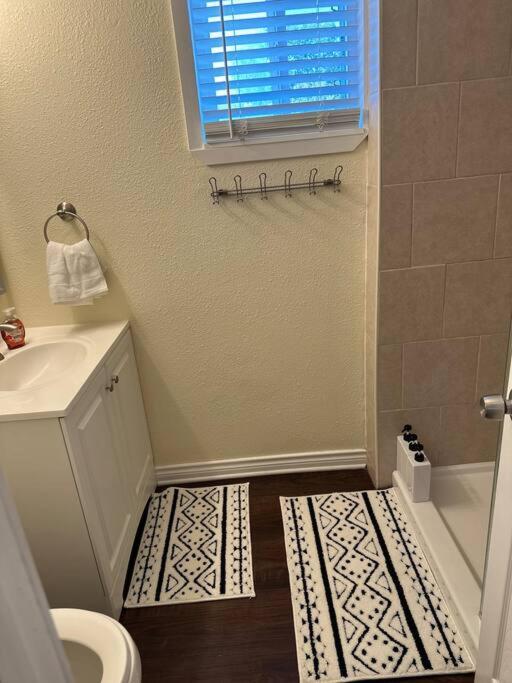 Apartament Walk To The Alamodome! Sleeps 6, Pet Friendly San Antonio Zewnętrze zdjęcie